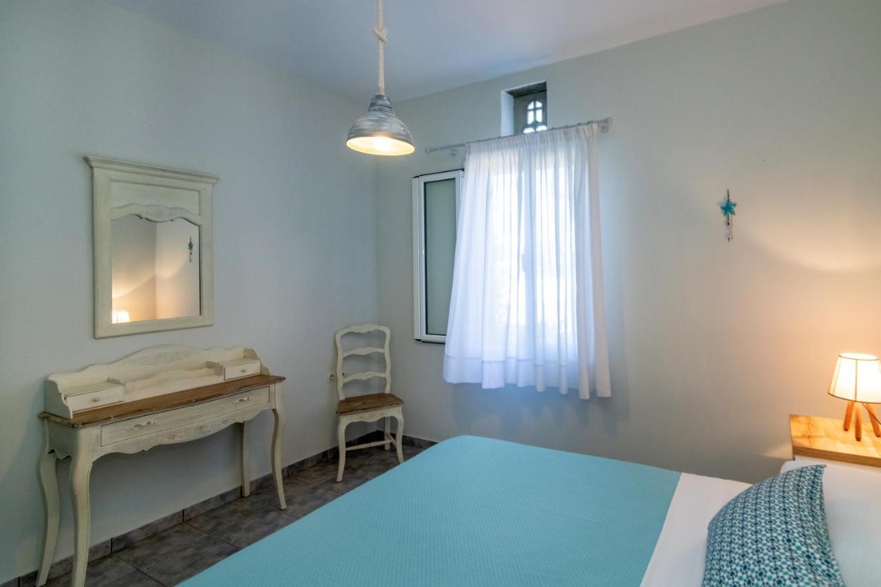 Albatross Holiday Apartments Agios Sostis  Buitenkant foto
