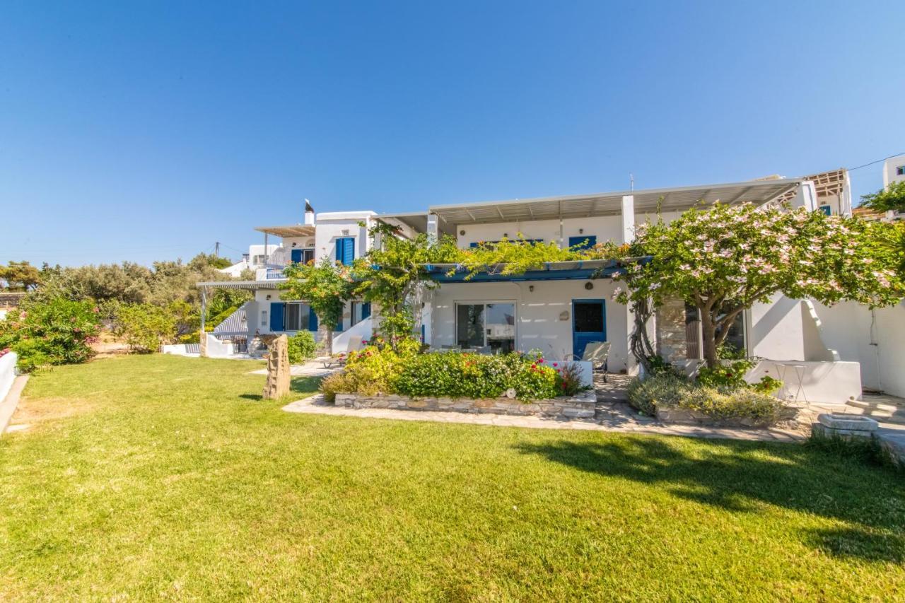 Albatross Holiday Apartments Agios Sostis  Buitenkant foto