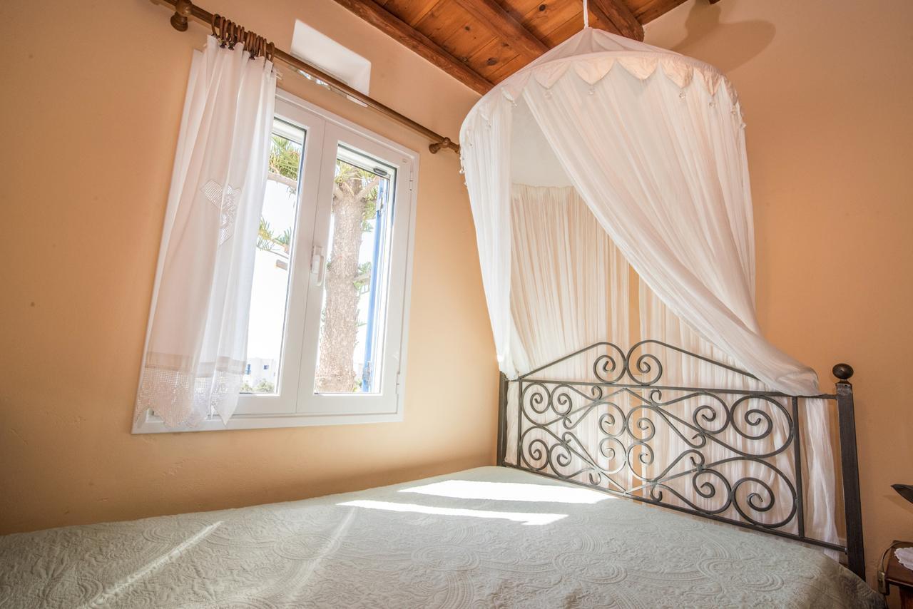 Albatross Holiday Apartments Agios Sostis  Buitenkant foto