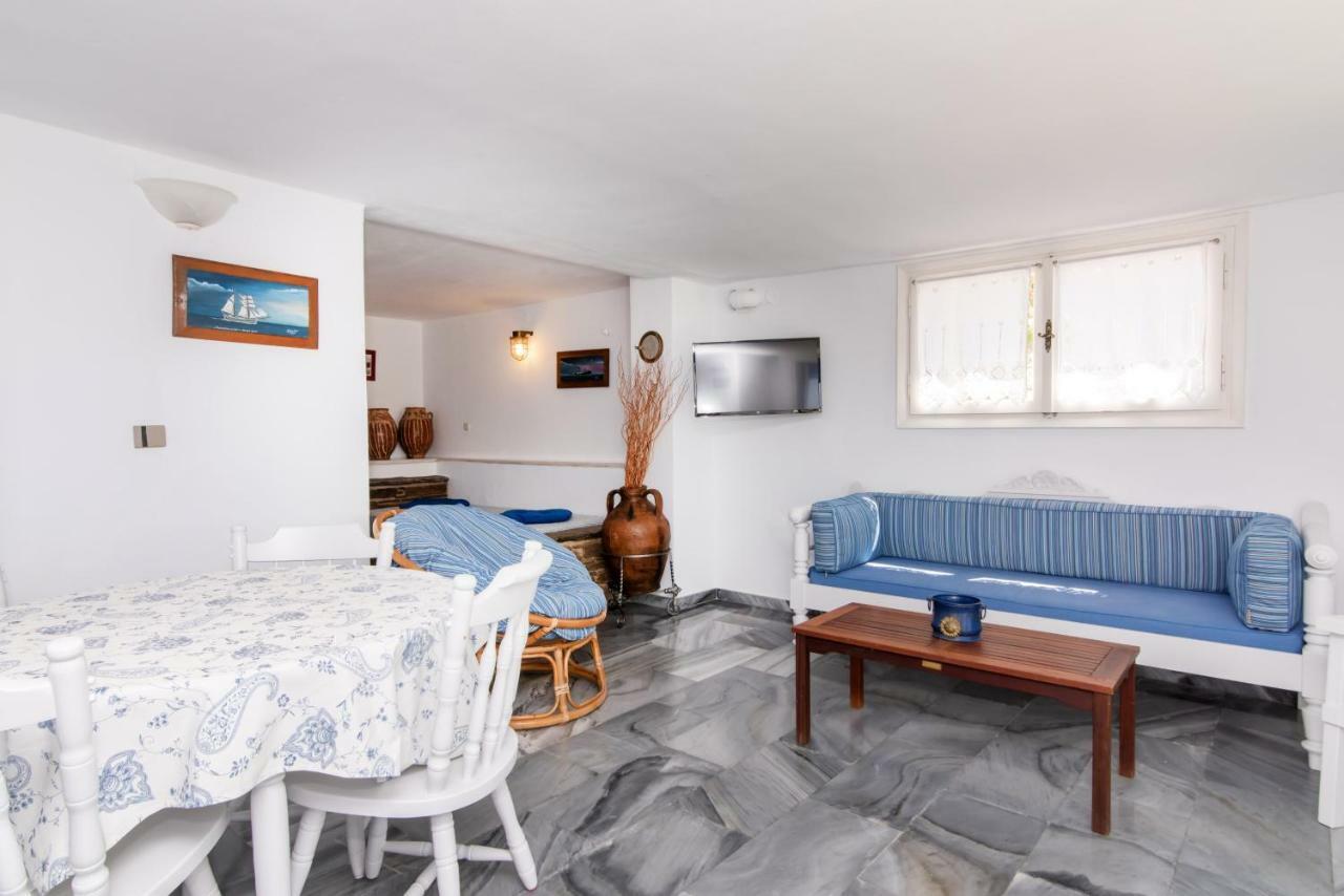 Albatross Holiday Apartments Agios Sostis  Buitenkant foto