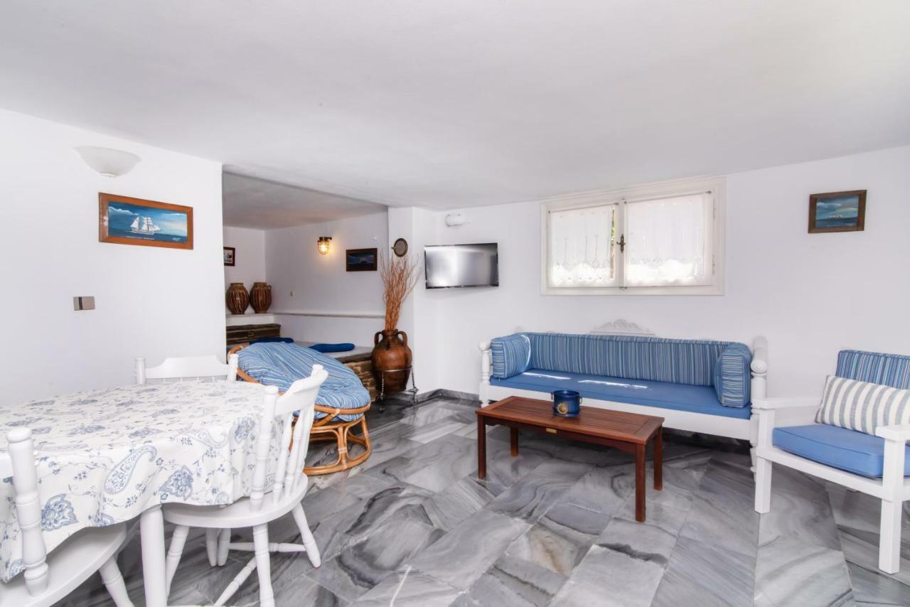 Albatross Holiday Apartments Agios Sostis  Buitenkant foto